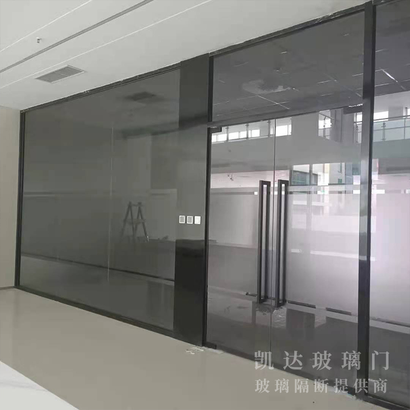 齊河新型材料交易中心，一樓大廳